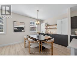 29 - 1040 CORONATION DRIVE - 17