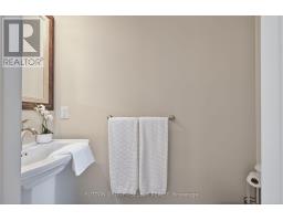 29 - 1040 CORONATION DRIVE - 21