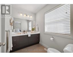 29 - 1040 CORONATION DRIVE - 26