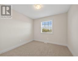 29 - 1040 CORONATION DRIVE - 28