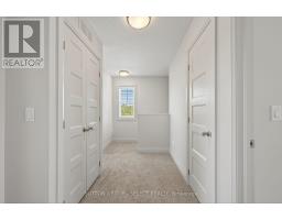 29 - 1040 CORONATION DRIVE - 30
