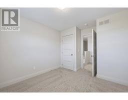 29 - 1040 CORONATION DRIVE - 31