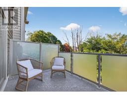 29 - 1040 CORONATION DRIVE - 39