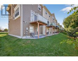 29 - 1040 CORONATION DRIVE - 43
