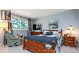 3 KENDALL COURT - 24