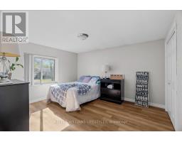 34 STANHOPE CRESCENT - 12
