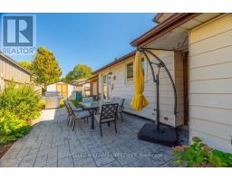 34 STANHOPE CRESCENT - 31