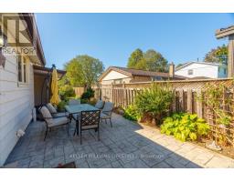 34 STANHOPE CRESCENT - 33