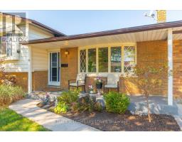 34 STANHOPE CRESCENT - 39