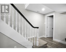 90 EDMUNDS CRESCENT - 28