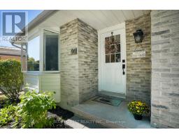 90 EDMUNDS CRESCENT - 4