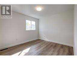 71 - 825 DUNDALK DRIVE - 21