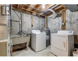 71 - 825 DUNDALK DRIVE - 27