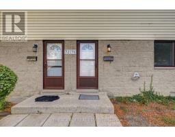 71 - 825 DUNDALK DRIVE - 34