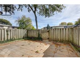 71 - 825 DUNDALK DRIVE - 39