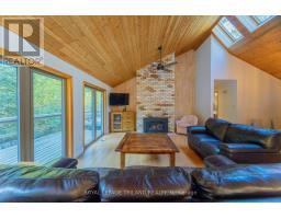 10395 PINETREE DRIVE - 15