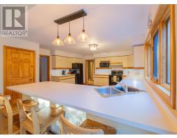 10395 PINETREE DRIVE - 24
