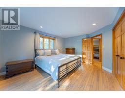 10395 PINETREE DRIVE - 28