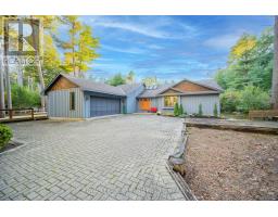 10395 PINETREE DRIVE - 42