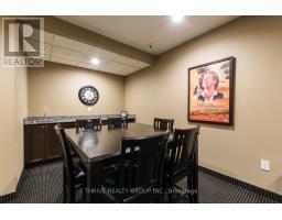 514 - 1030 CORONATION DRIVE - 10