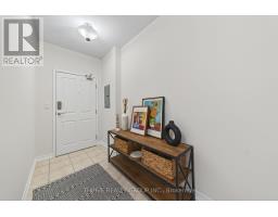 514 - 1030 CORONATION DRIVE - 13