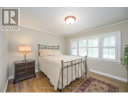 272 COMMISSIONERS ROAD E - 22