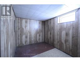 110 LAURENTIAN DRIVE N - 13