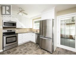 110 LAURENTIAN DRIVE N - 4