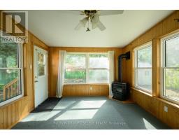 110 LAURENTIAN DRIVE N - 9