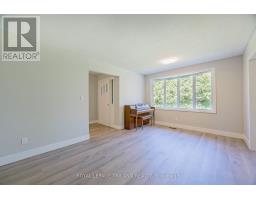 829 AVON DRIVE - 8