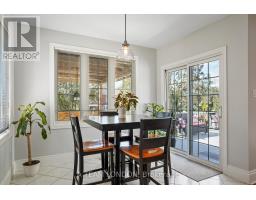 12 HUNTINGTON TERRACE - 15