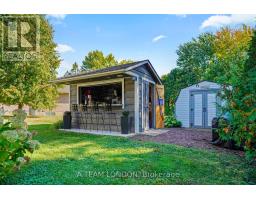 12 HUNTINGTON TERRACE - 40