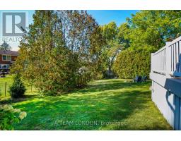 12 HUNTINGTON TERRACE - 45