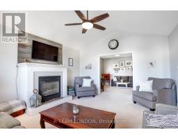 12 HUNTINGTON TERRACE - 8