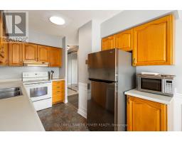 606 - 744 WONDERLAND ROAD S - 17