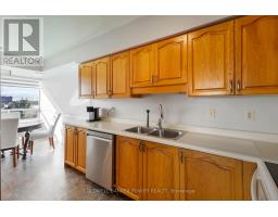 606 - 744 WONDERLAND ROAD S - 19