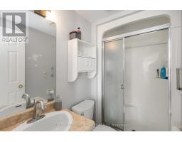 606 - 744 WONDERLAND ROAD S - 24