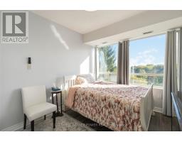 606 - 744 WONDERLAND ROAD S - 25