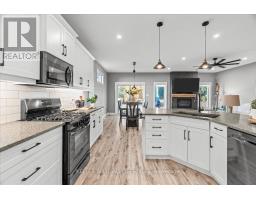 92 QUEEN STREET - 12