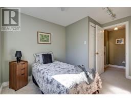 71 GLENBURNIE CRESCENT - 30