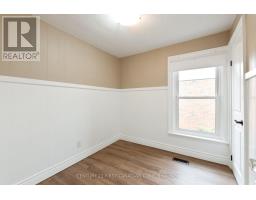 38 ST. ANDREW STREET - 11