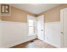 38 ST. ANDREW STREET - 12