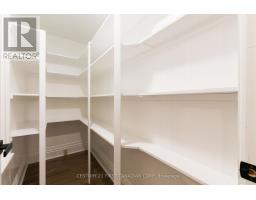 38 ST. ANDREW STREET - 20