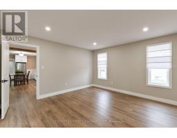 38 ST. ANDREW STREET - 27