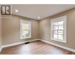 38 ST. ANDREW STREET - 7