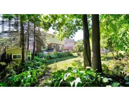 327 RICHMEADOW ROAD - 35