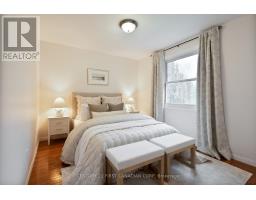 90 MERIDENE CRESCENT W - 30