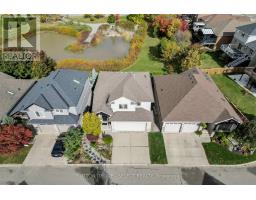 43 - 777 APRICOT DRIVE - 3