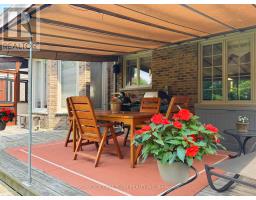 28 SINCLAIR CRESCENT - 30