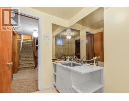 3 GLIDDON AVENUE - 21